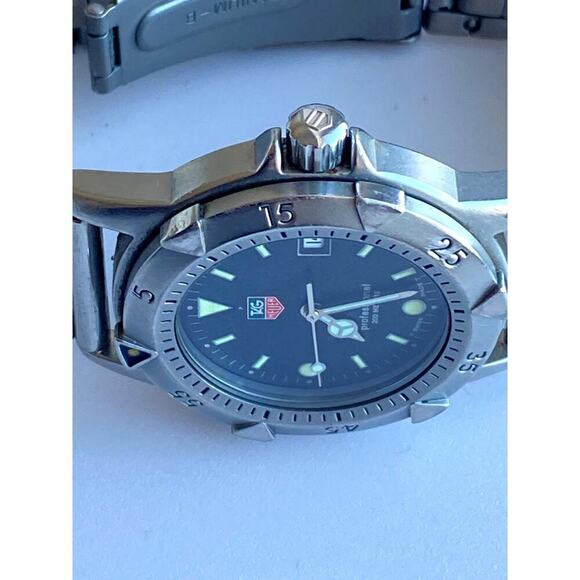 TAG Heuer Professional 200M Two-Tone Unisex Watch – - Picture 10 of 16